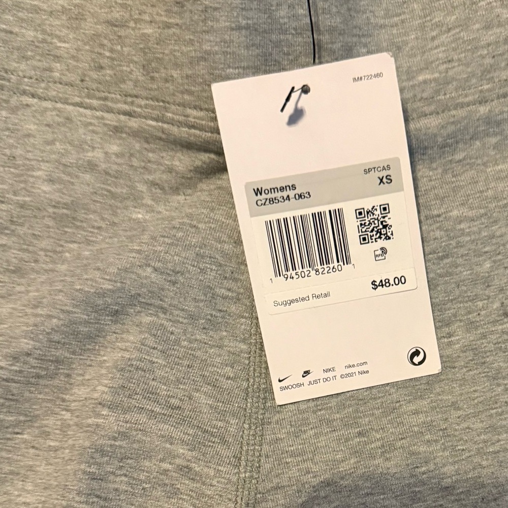 XS Gray Nike Tight Fit High Rise Full Length Leggings NWT - Picture 3 of 4